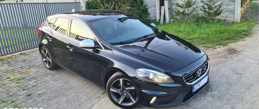 Volvo V40 cena 44900 przebieg: 229000, rok produkcji 2015 z Nowy Dwór Gdański małe 742